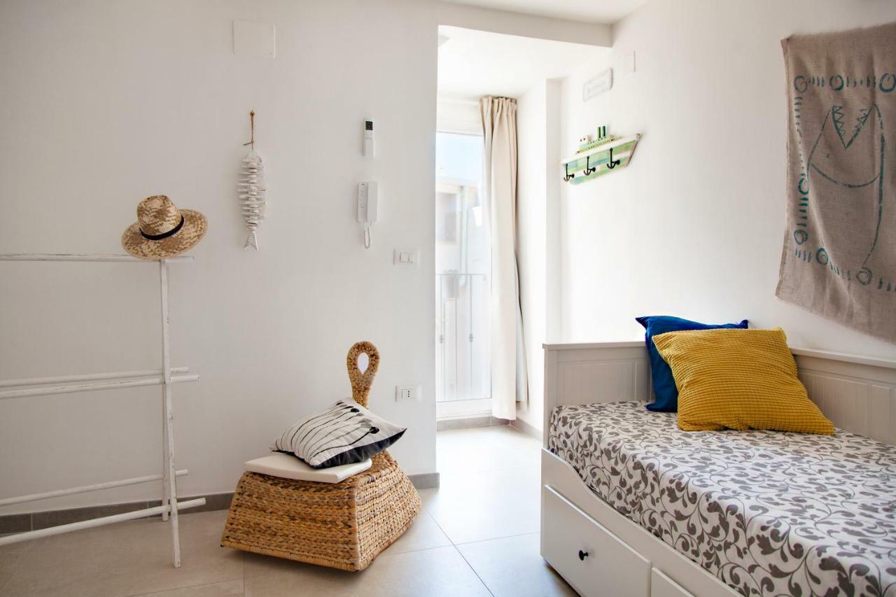 Villa Il Balconcino Nel Vicolo Short Lets à Polignano a Mare Extérieur photo